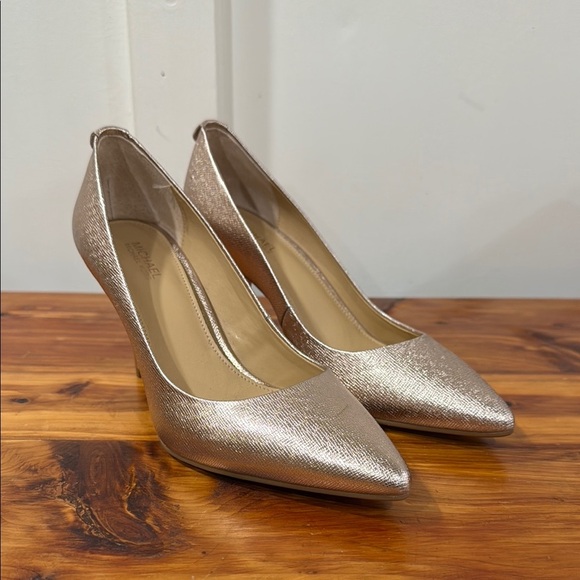 MICHAEL Michael Kors Leather Rose Gold Shimmer 3" Heels Pumps - Picture 1 of 8